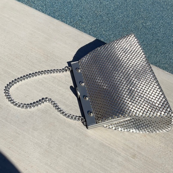 Whiting And Davis Silver Chainmail Satchel - Picture 10 of 16